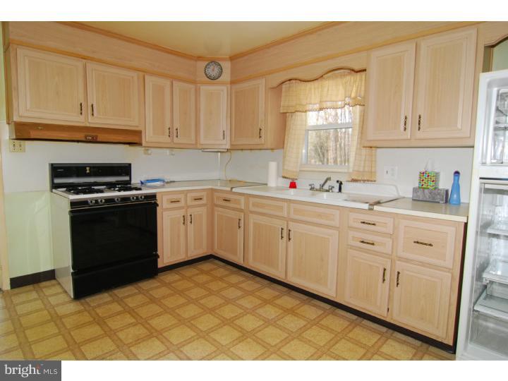 2318 Herb Road Temple, PA 19560 - Photo 7 of 15 Gallery Image 7