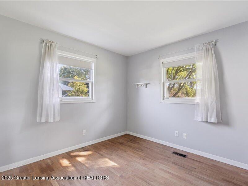 5417 South Genesee Road Grand Blanc, MI 48439 - Photo 9 of 15 106046A7-4BA5-4B38-81C3-4AE2FB145B09