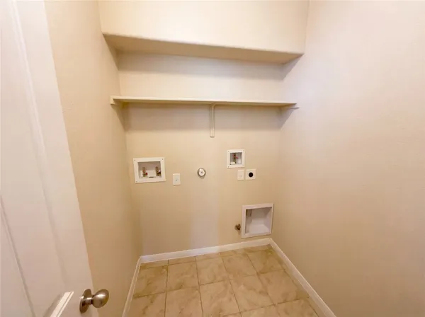 $280,000 | 2880 Donnell Drive, Unit 503, Round Rock, TX 78664