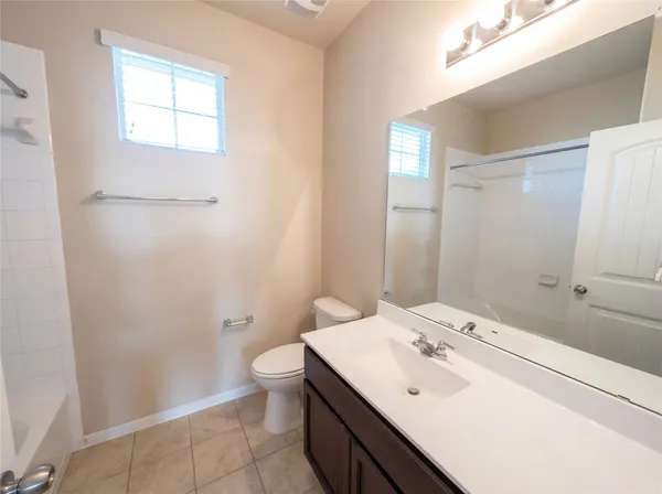 $280,000 | 2880 Donnell Drive, Unit 503, Round Rock, TX 78664