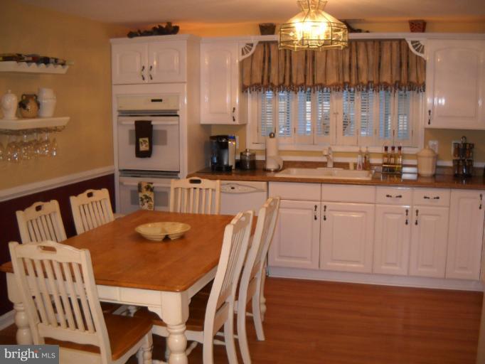 2430 Zion Road Halethorpe, MD 21227 - Photo 17 of 29 Kitchen