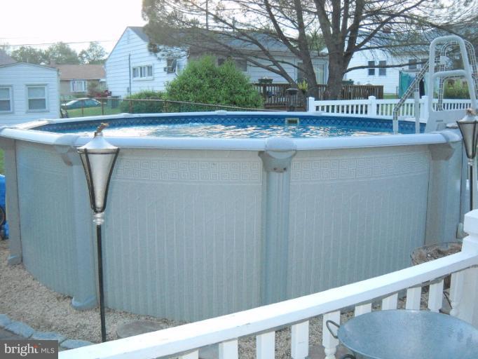 2430 Zion Road Halethorpe, MD 21227 - Photo 9 of 29 Above Ground Pool