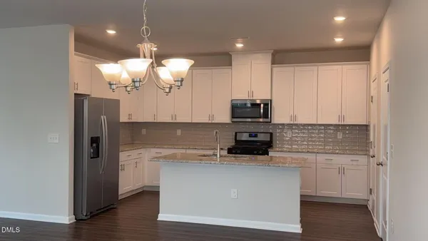 $2,150 | 87 Anise Tree Way, Clayton, NC 27527