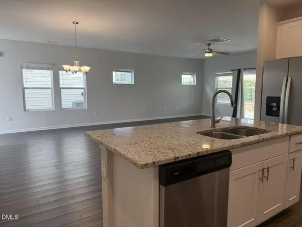 $2,150 | 87 Anise Tree Way, Clayton, NC 27527