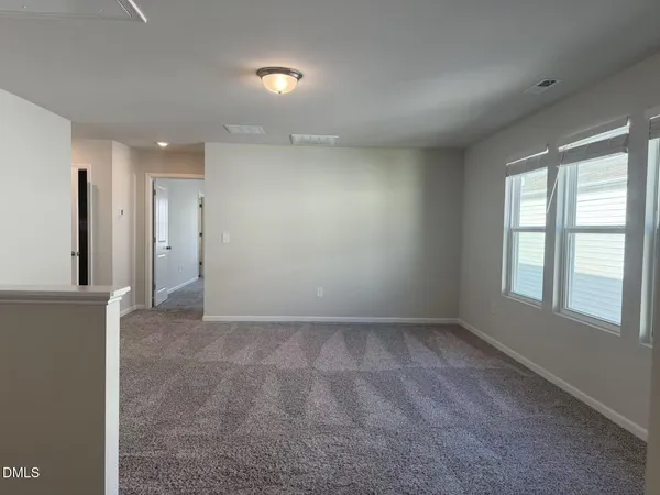 $2,150 | 87 Anise Tree Way, Clayton, NC 27527