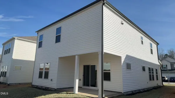 $2,150 | 87 Anise Tree Way, Clayton, NC 27527