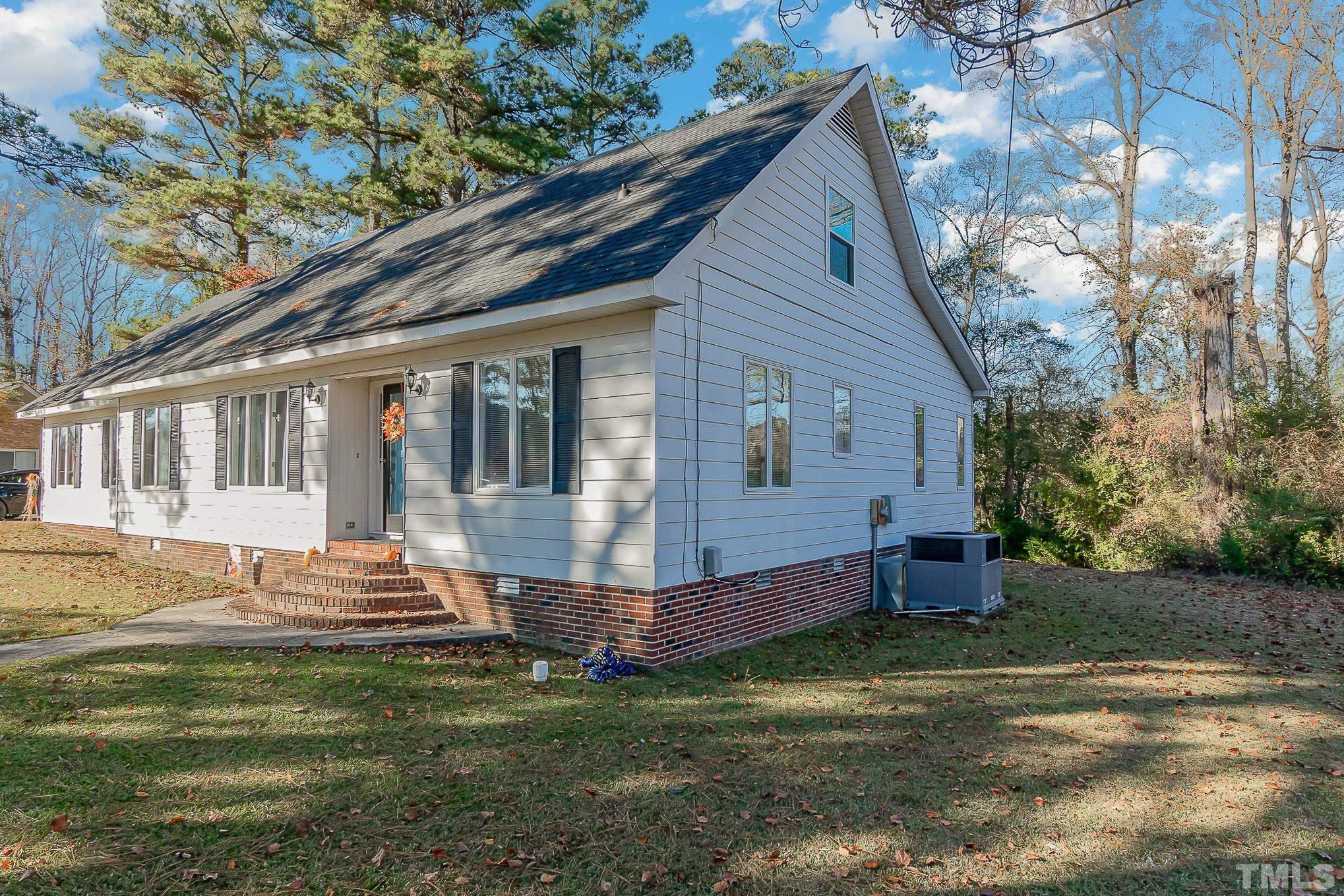 2904 Hodges Road Kinston, NC 28504 - Photo 4 of 29