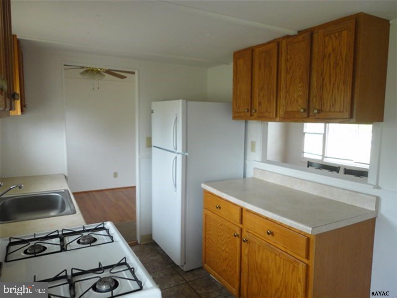 37 Jackson Road, Unit 32 Gettysburg, PA 17325 - Photo 15 of 20 Gallery Image 15