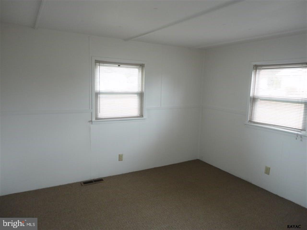 37 Jackson Road, Unit 32 Gettysburg, PA 17325 - Photo 19 of 20 Gallery Image 19