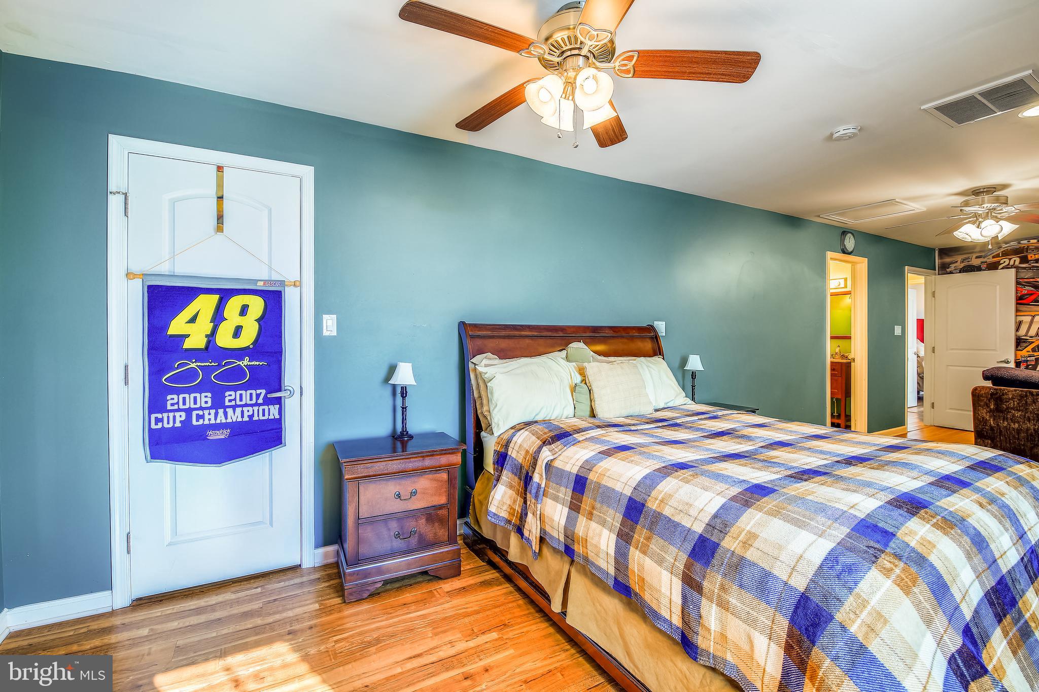 27972 Waller Road Salisbury, MD 21801 - Photo 27 of 36 2nd floor master bedroom