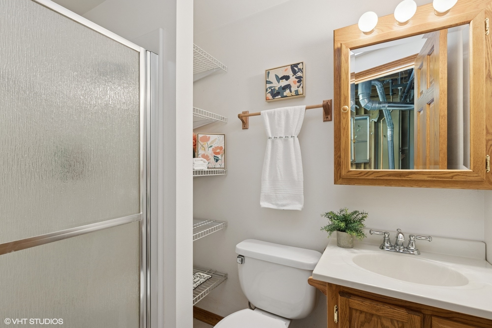 2018 Fairfield Road Lindenhurst, IL 60046 - Photo 13 of 22 Gallery Image 13