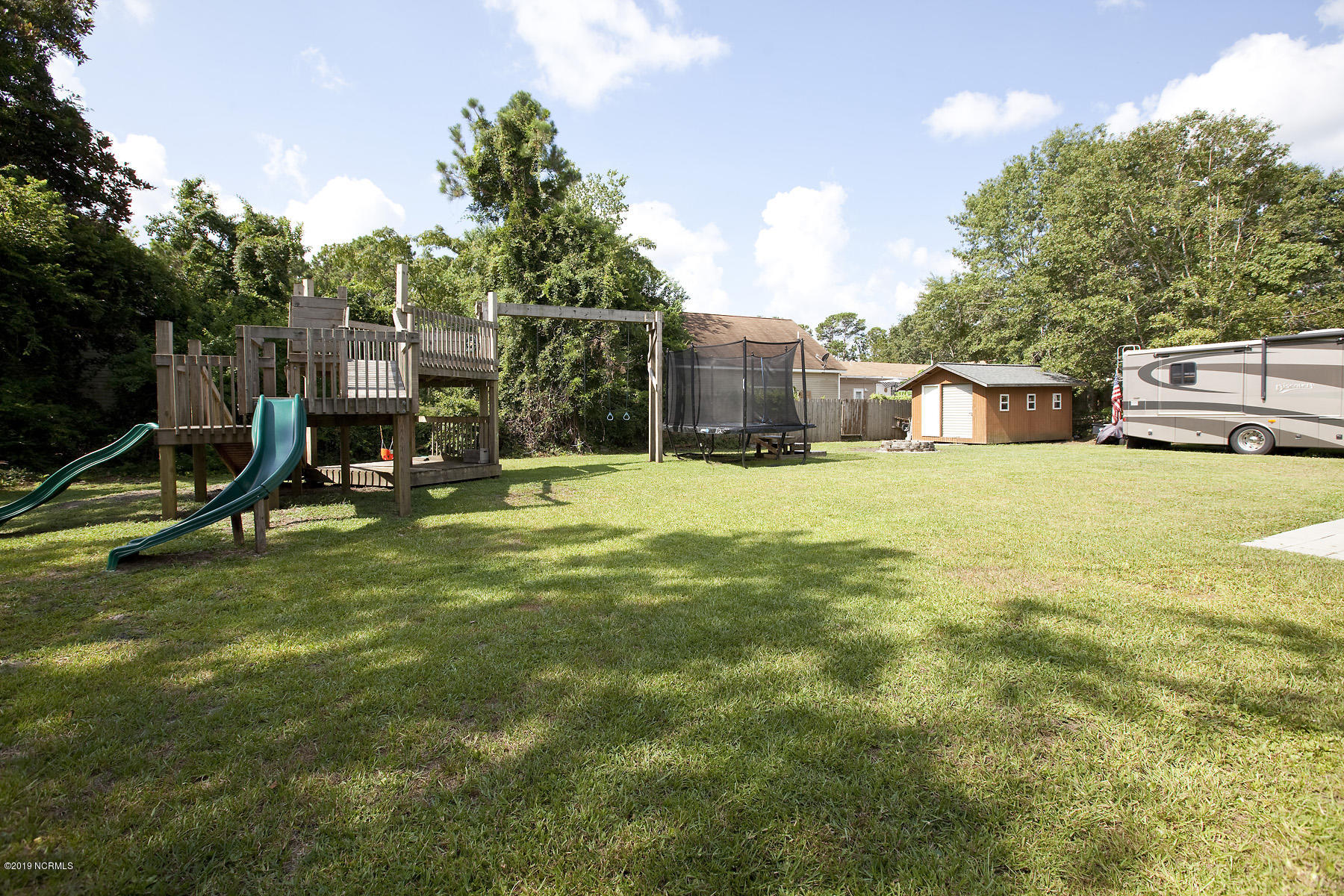 14 Pelican Point Road Wilmington, NC 28409 - Photo 38 of 39 pelican point 14 14byard jan_2268