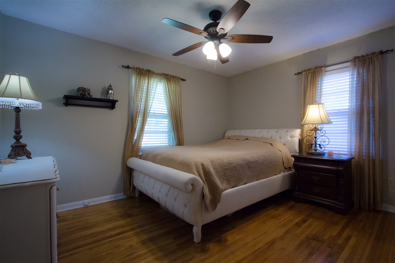 5120 Sea Isle Road Memphis, TN 38117 - Photo 11 of 18