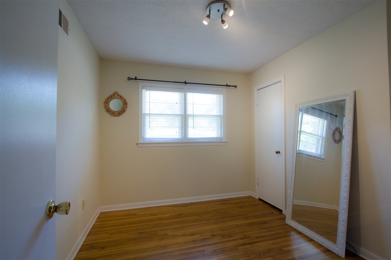 5120 Sea Isle Road Memphis, TN 38117 - Photo 14 of 18