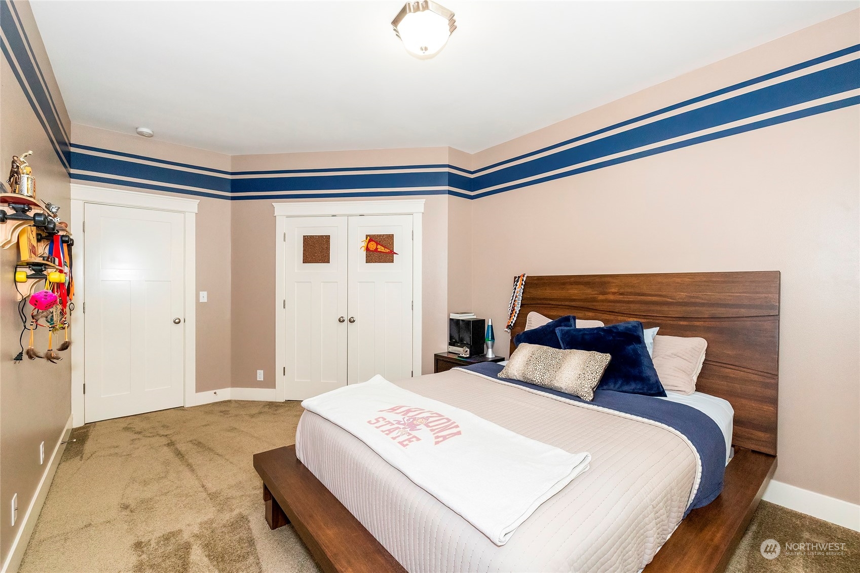 4532 Dyes Inlet Road Northwest Bremerton, WA 98312 - Photo 15 of 33 Gallery Image 15