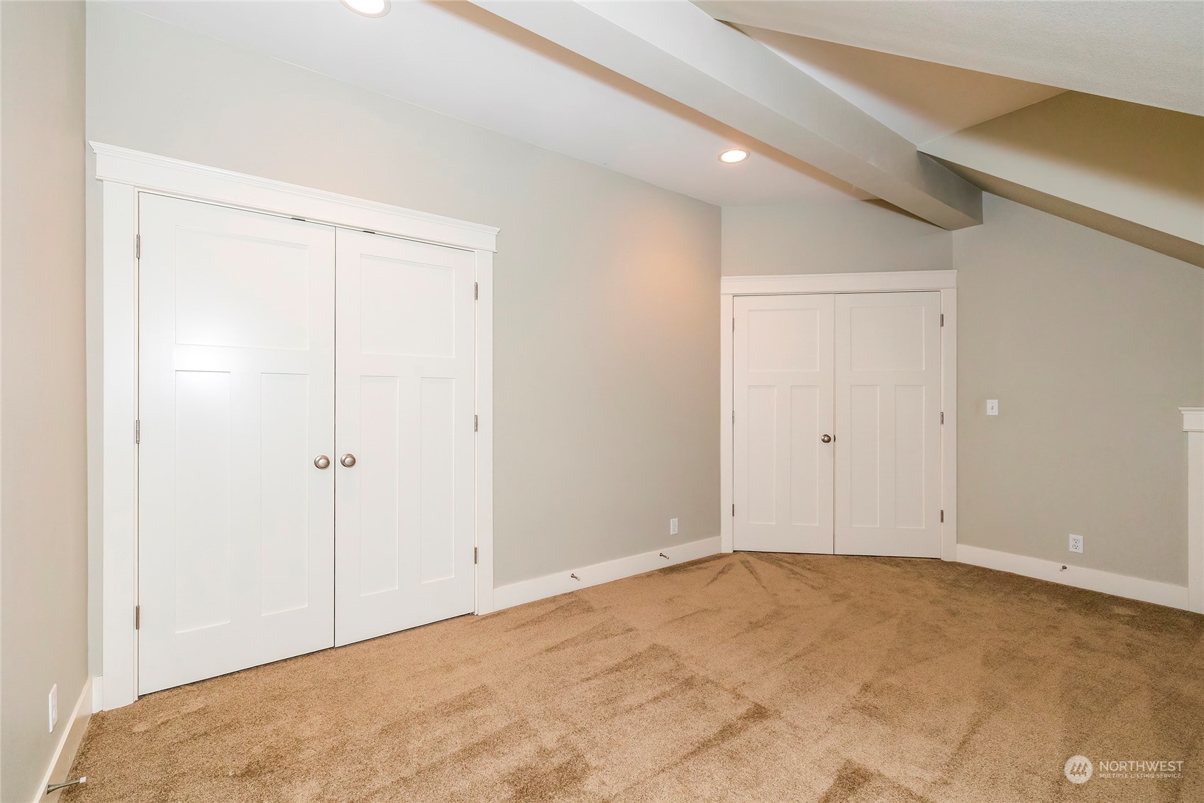 4532 Dyes Inlet Road Northwest Bremerton, WA 98312 - Photo 18 of 33 Gallery Image 18