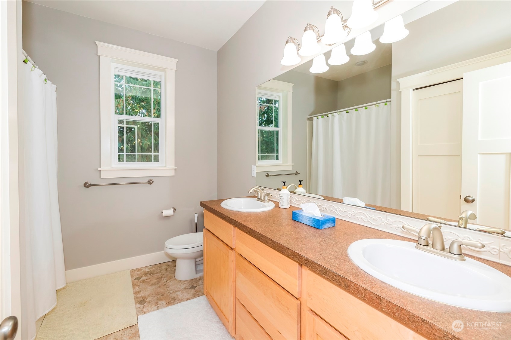 4532 Dyes Inlet Road Northwest Bremerton, WA 98312 - Photo 20 of 33 Gallery Image 20