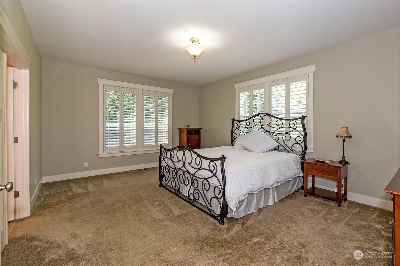 4532 Dyes Inlet Road Northwest Bremerton, WA 98312 - Photo 10 of 33 Gallery Image 10