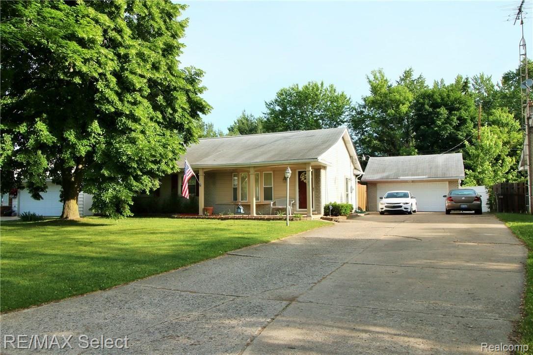 1480 West Judd Road Flint, MI 48507 - Photo 1 of 26 IMG_1394 (2).JPG