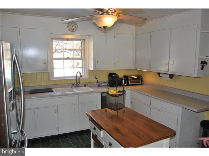 95 Kinsey Road Harleysville, PA 19438 - Photo 6 of 13 Gallery Image 6