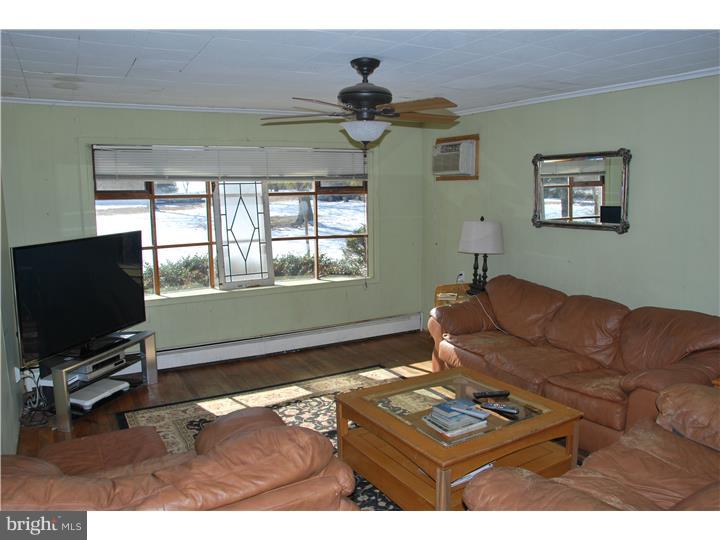 95 Kinsey Road Harleysville, PA 19438 - Photo 8 of 13 Gallery Image 8
