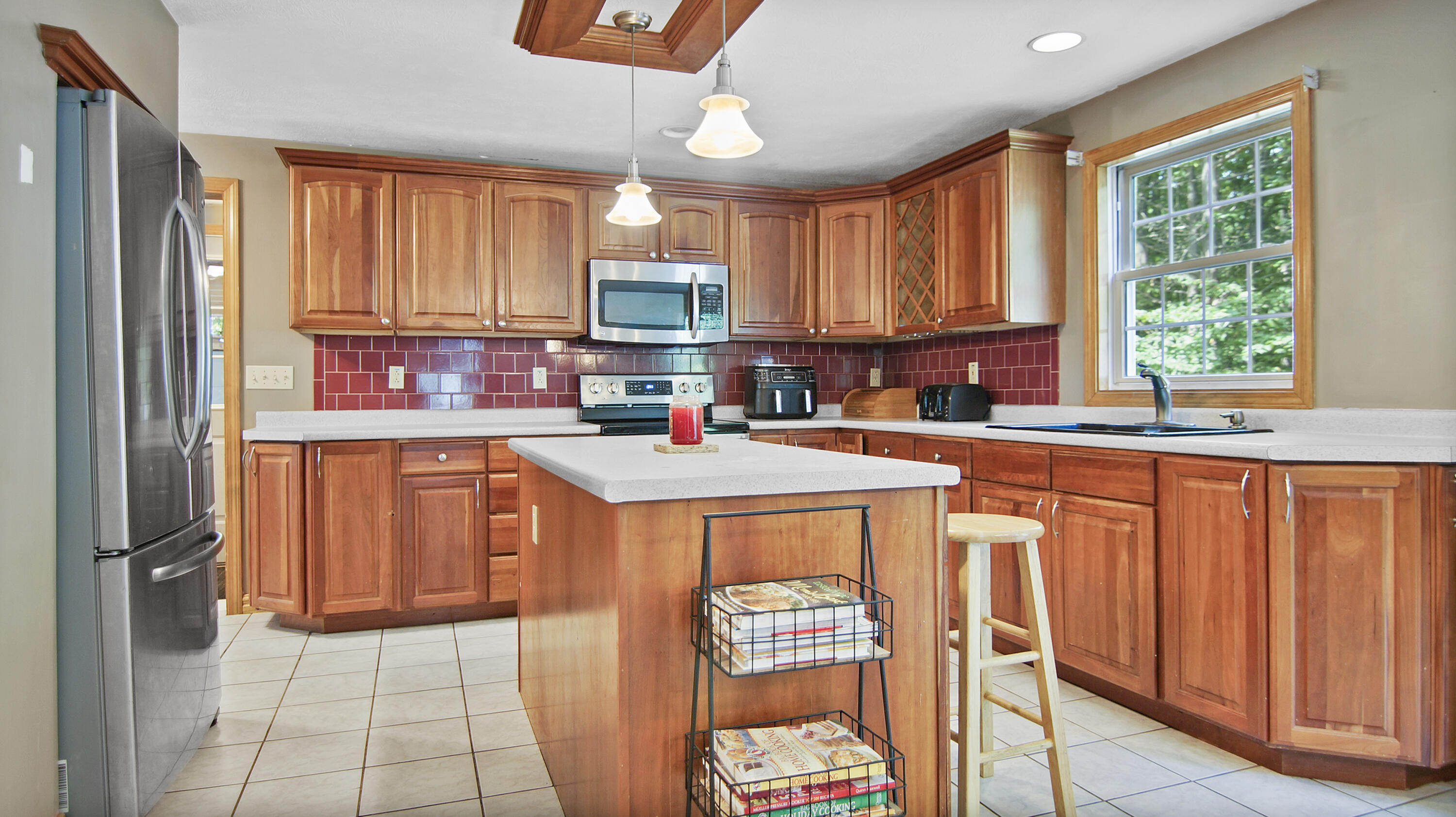 17 Canterbury Court Springvale, ME 04083 - Photo 3 of 13 Kitchen
