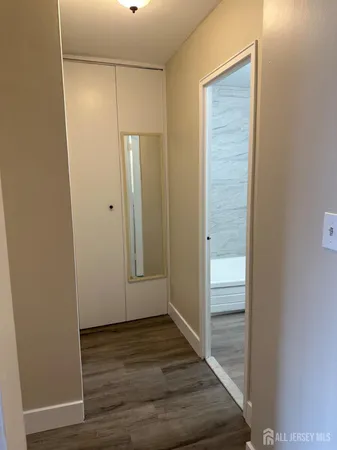 $2,000 | 123 South Adelaide Avenue, Unit 2L, Highland Park, NJ 08904