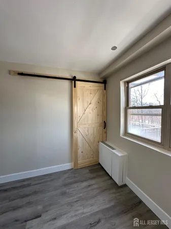 $2,000 | 123 South Adelaide Avenue, Unit 2L, Highland Park, NJ 08904