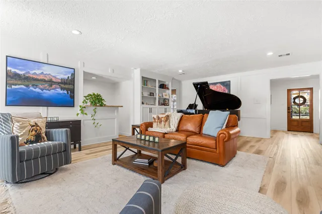 $389,000 | 5411 Alamosa Lane, Spring, TX 77379