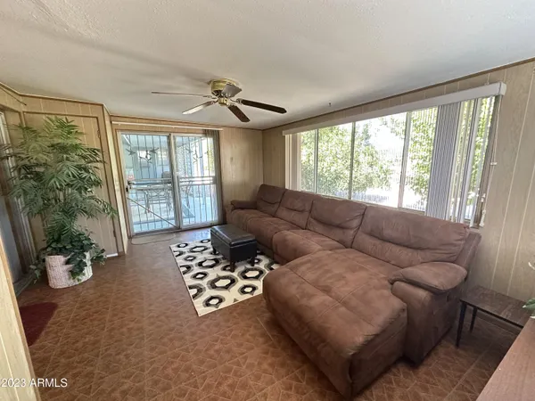 $2,850 | 10350 West Camden Avenue, Sun City, AZ 85351