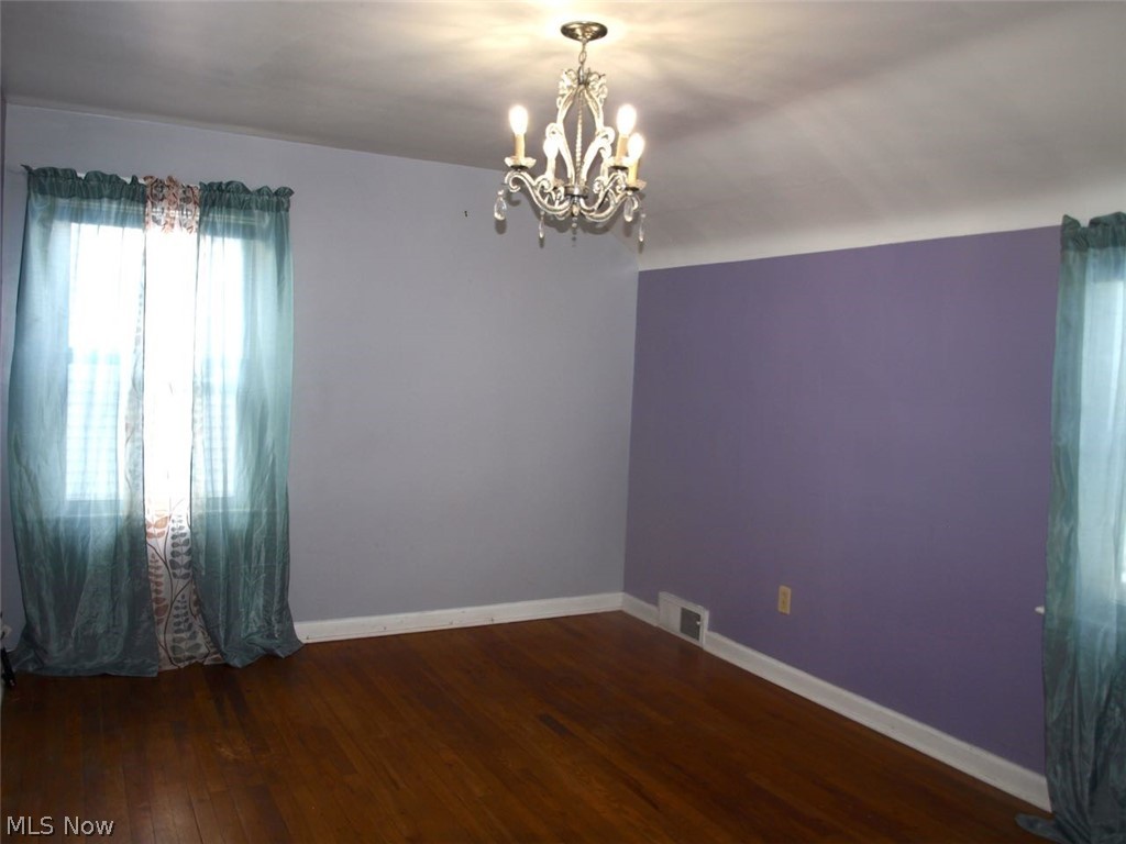 3919 Orchard Road Cleveland Heights, OH 44121 - Photo 9 of 35 2nd bedroom with hardwood floor