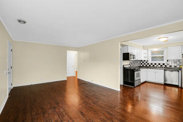 $174,000 | 17649 Dundee Avenue, Homewood, IL 60430