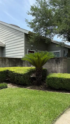 $1,550 | 12922 Wirevine Lane, Houston, TX 77072