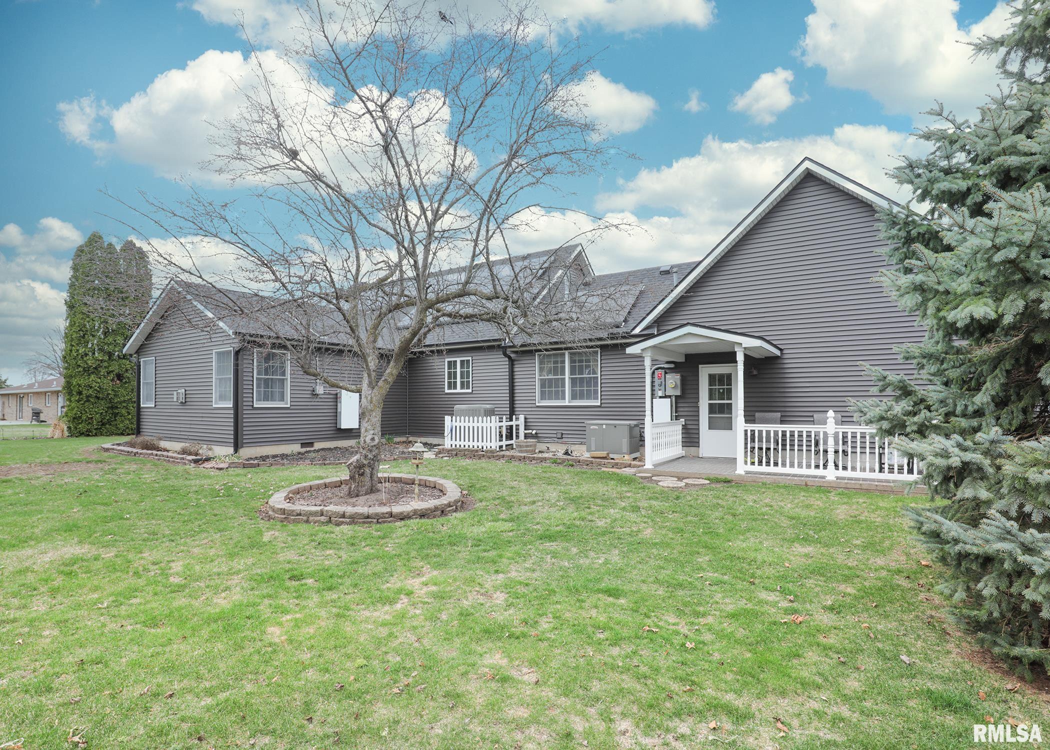 417 Margaret Street Atkinson, IL 61235 - Photo 13 of 46