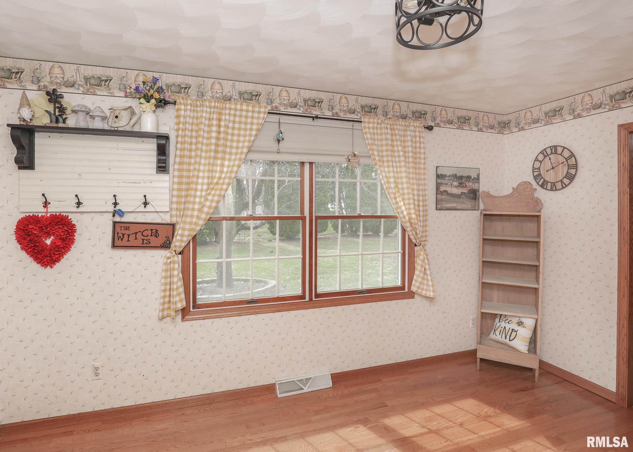 417 Margaret Street Atkinson, IL 61235 - Photo 22 of 46