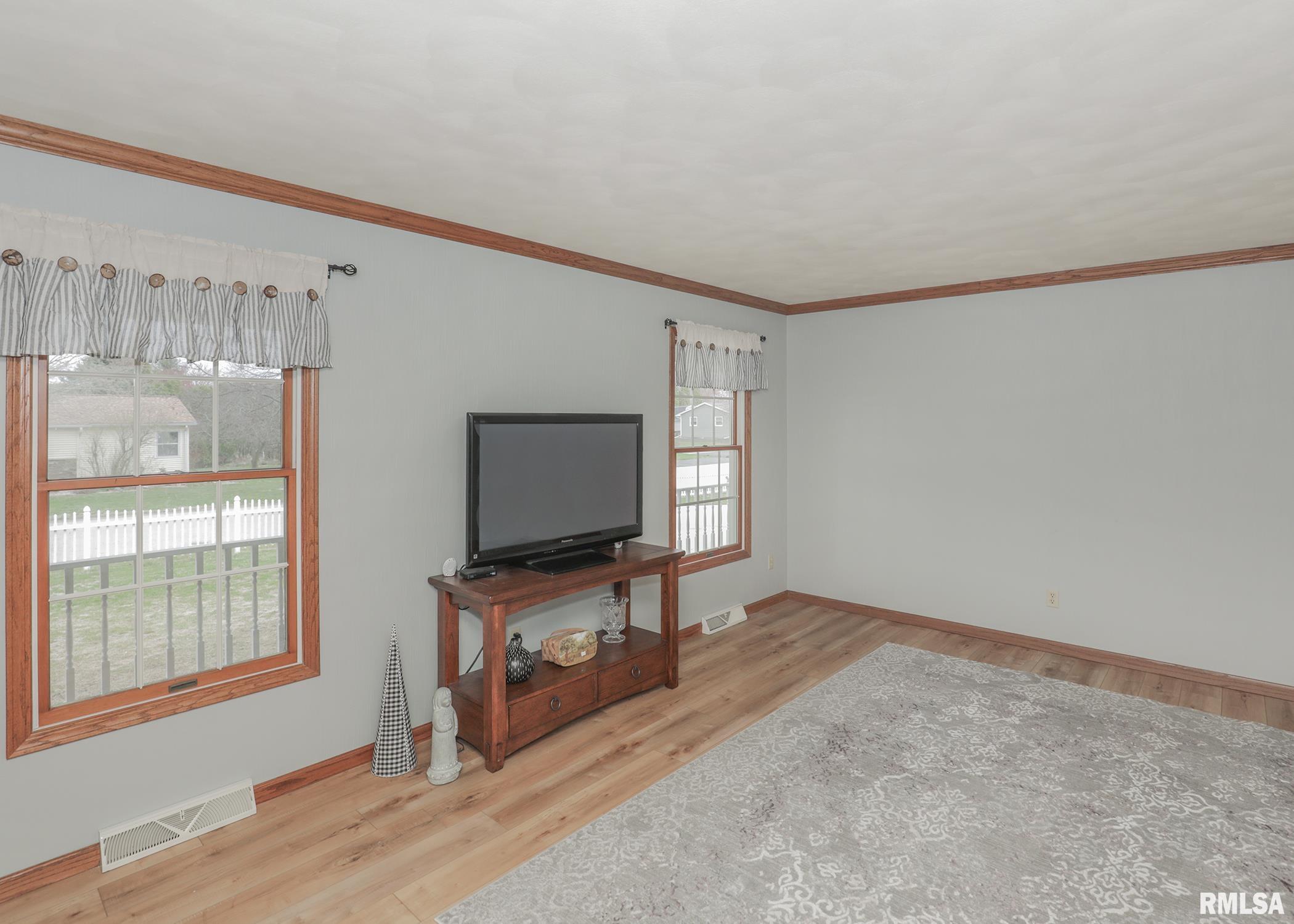 417 Margaret Street Atkinson, IL 61235 - Photo 27 of 46