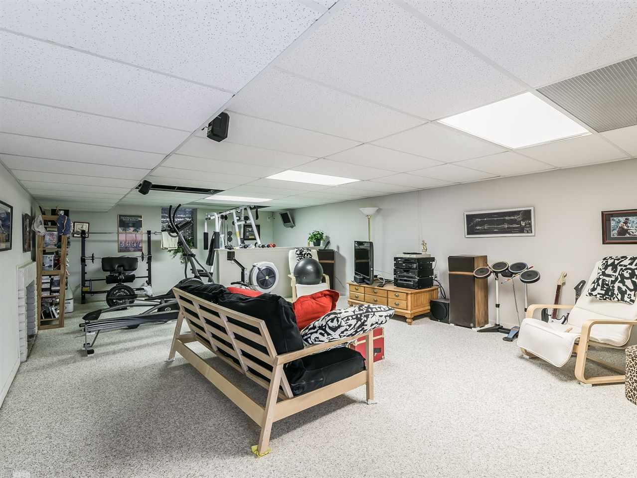 525 Shelden Road Grosse Pointe, MI 48236 - Photo 42 of 51 31324235-41.JPG
