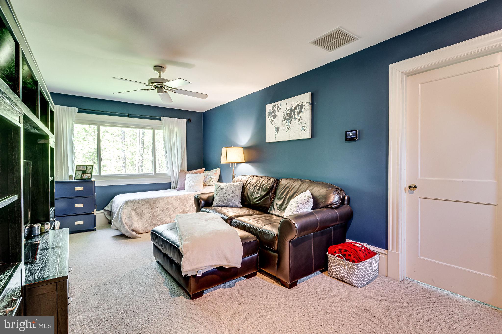 315 Dodon Road Davidsonville, MD 21035 - Photo 51 of 72 Sitting Room-Living.