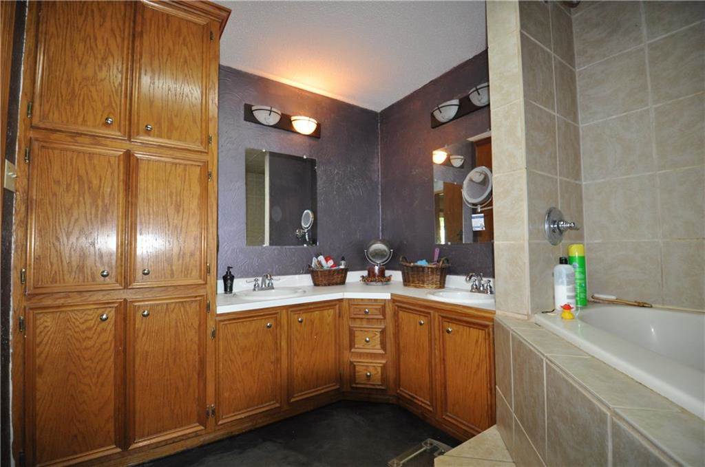 8445 Twin Bridges Road Elmer, LA 71424 - Photo 13 of 20 Gallery Image 13