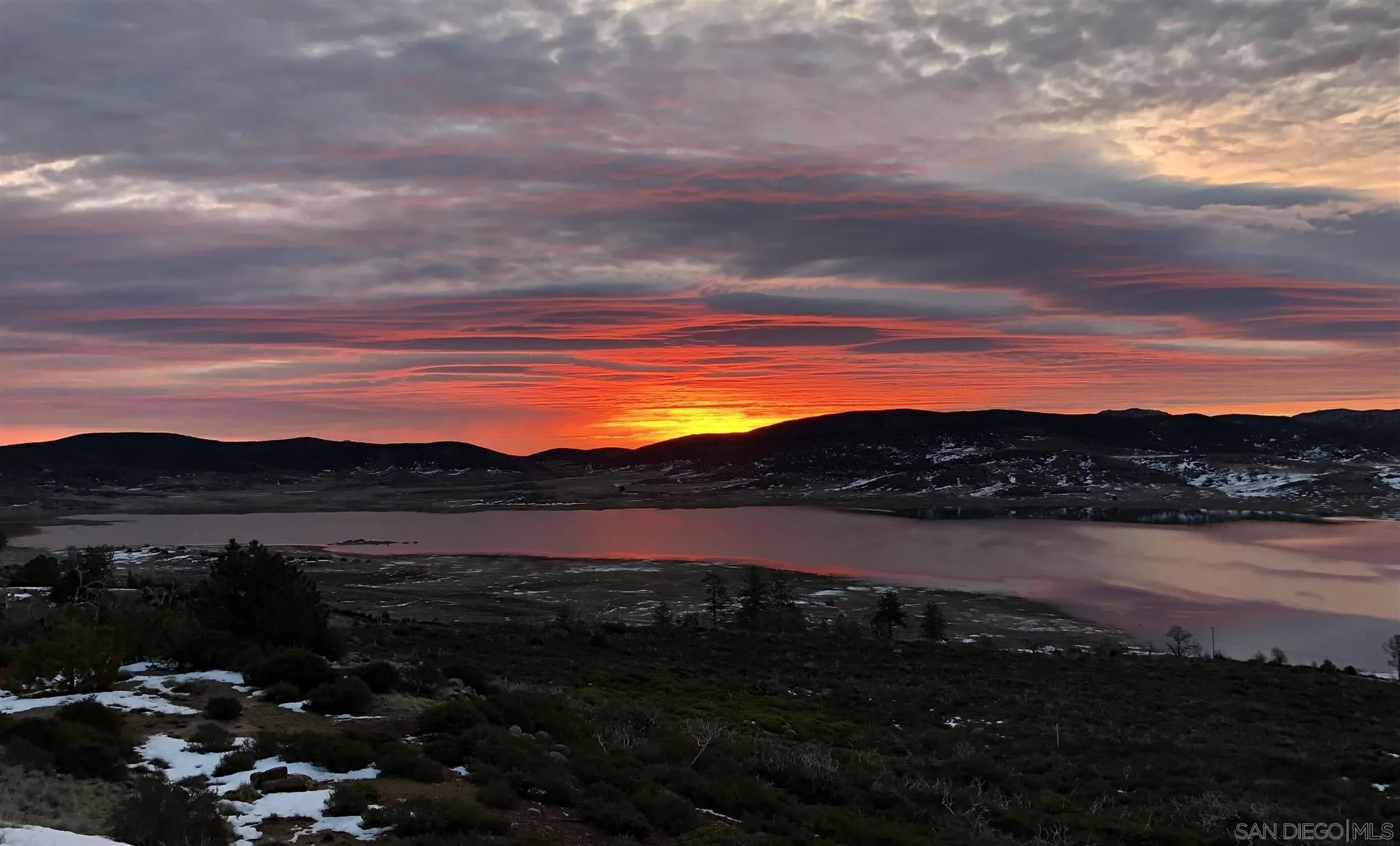 34896 Yuma Road Julian, CA 92036 - Photo 42 of 56 a view of lake and mountain