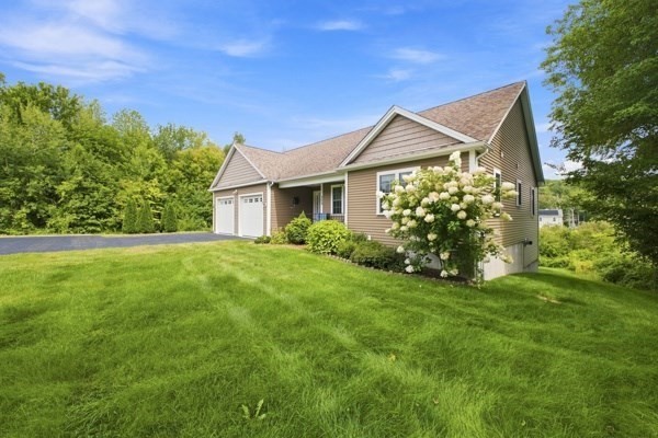 273 Maple Avenue Rutland, MA 01543 - Photo 4 of 42 Gallery Image 4
