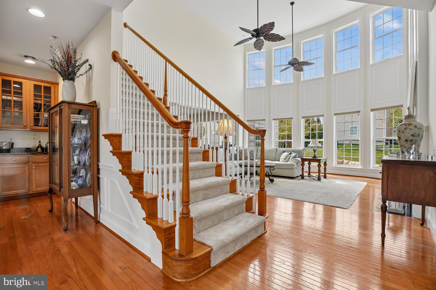 4801 Fair Hill Road Olney, MD 20832 - Photo 17 of 90 Family Room Entry