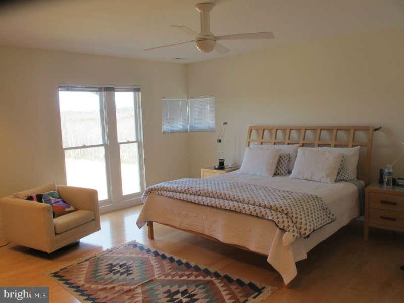 419 Laurel Mills Road Castleton, VA 22716 - Photo 15 of 30 Bedroom (Master)