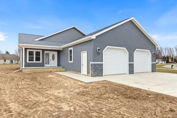 $349,999 | 217 Birch Street, Litchfield, MI 49252