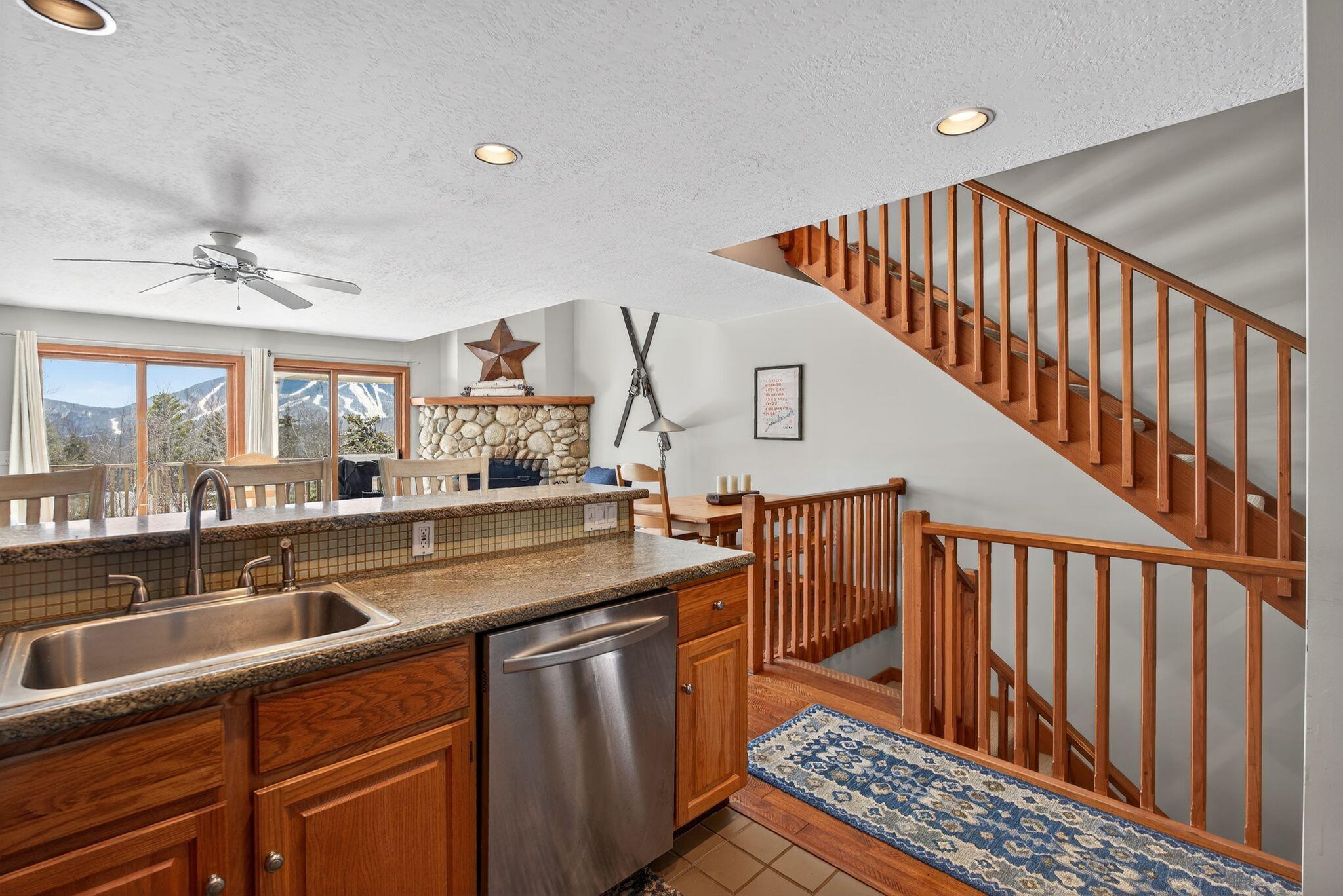 159 Ski View, Unit 44 Newry, ME 04261 - Photo 9 of 51 21_DSC00079