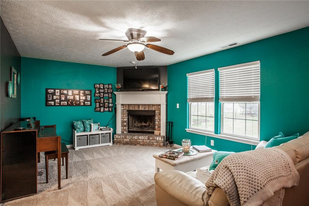 6959 Fair Ridge Drive Indianapolis, IN 46221 - Photo 4 of 27