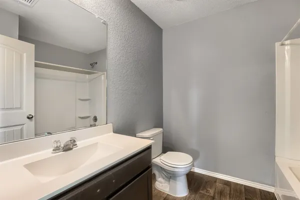$2,100 | 3509 Conyers Lane, Austin, TX 78725