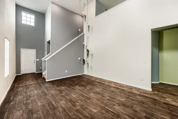 $2,100 | 3509 Conyers Lane, Austin, TX 78725