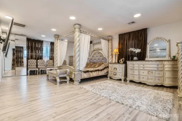 $640,000 | 1242 Florence Avenue, Union Beach, NJ 07735