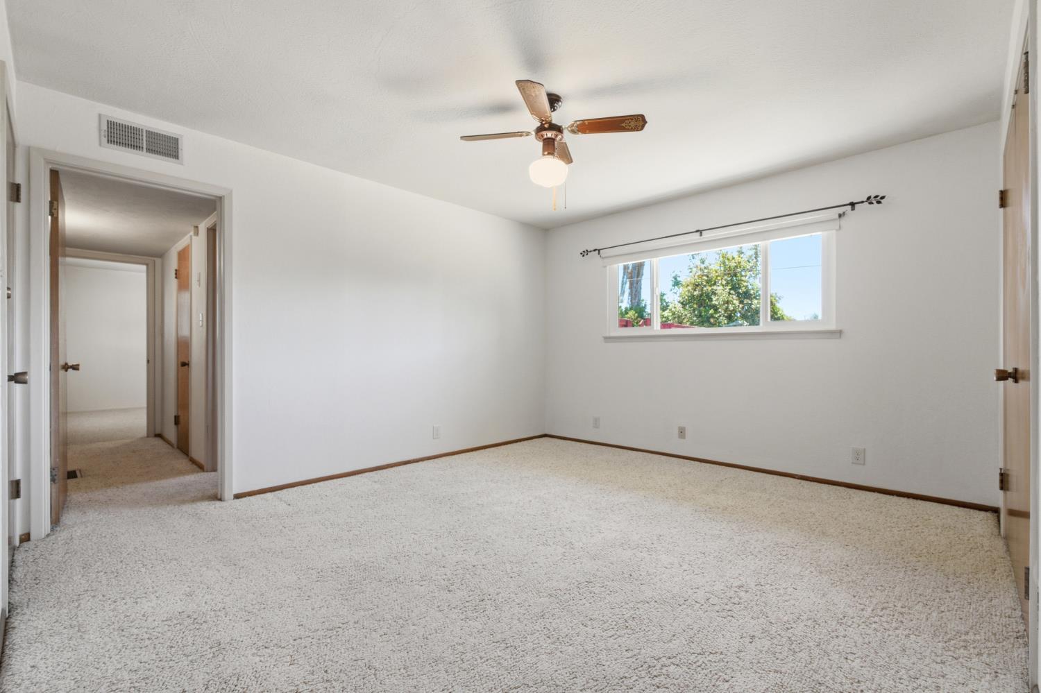 4328 East Rialto Avenue Fresno, CA 93726 - Photo 27 of 43